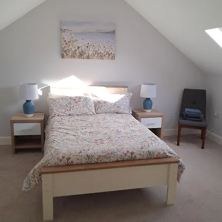 Warm Spacious Three Bed Apartamento Galway
