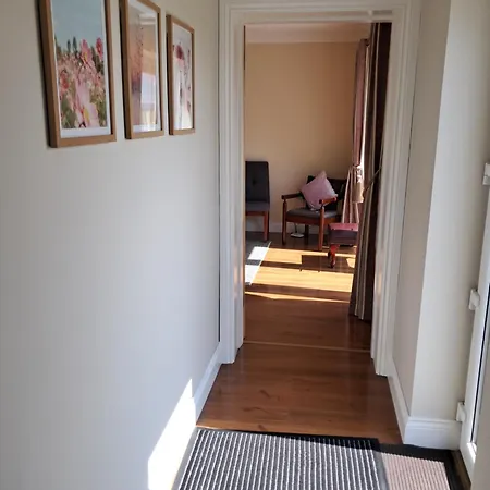 Warm Spacious Three Bed